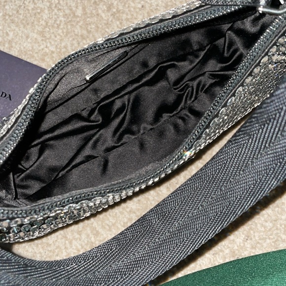 Prada Re-Edition 2000 Crystal Mini Bag - Picture 4 of 5
